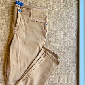 Old Navy Khaki Skinny Jeans